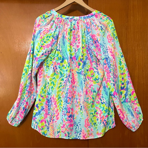 Lilly Pulitzer Martinique Blouse Catch The Wave Print - Picture 8 of 12